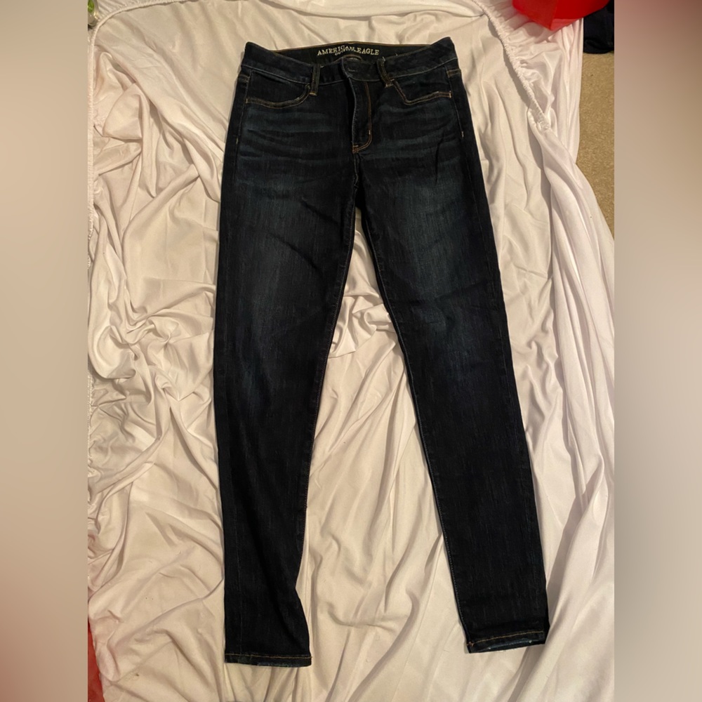 dark blue jeans